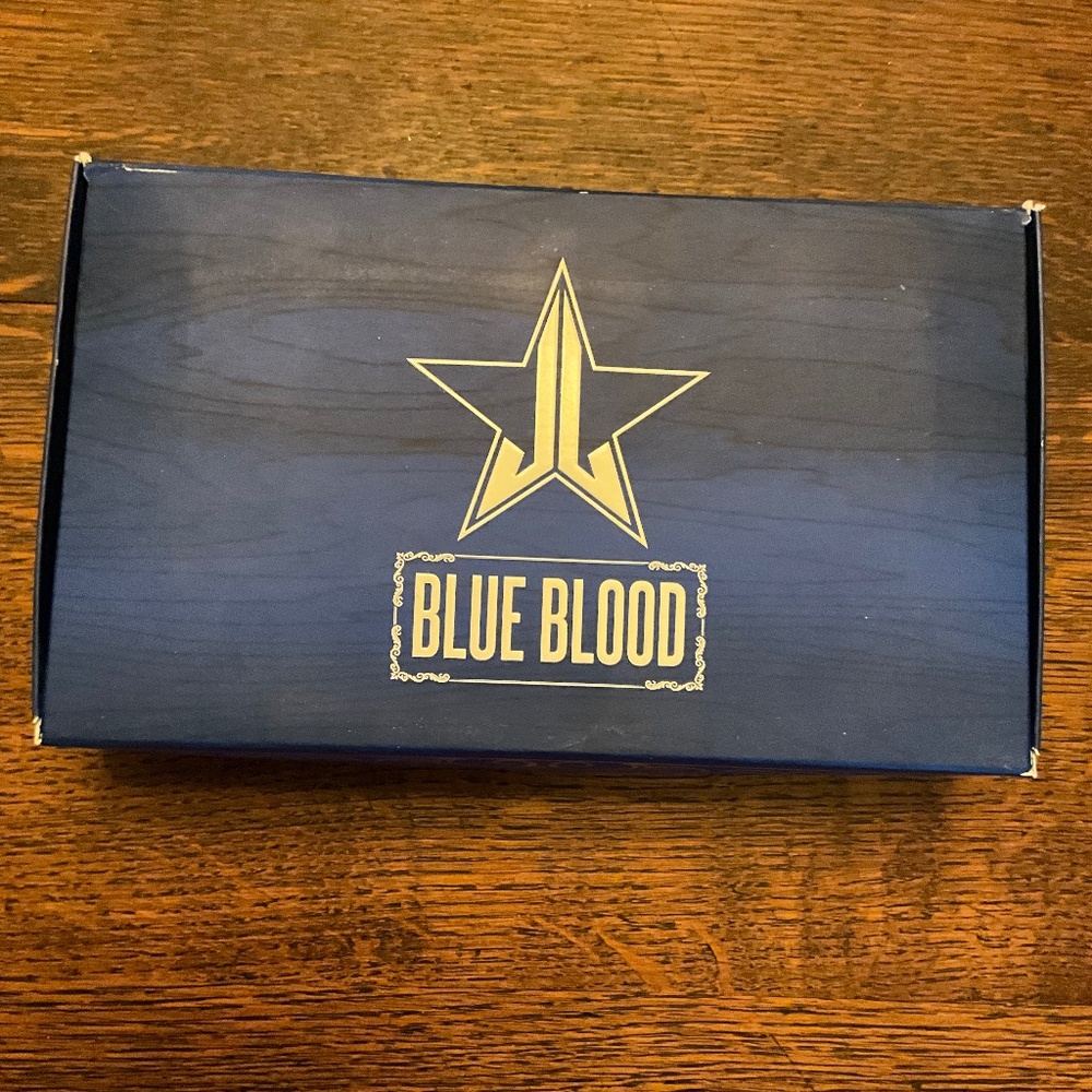 Jeffree Star Cosmetics Blue Blood Eyeshadow Palette NIB